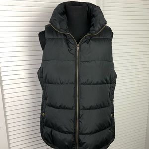 Women’s Black Old Navy Size Large Vest